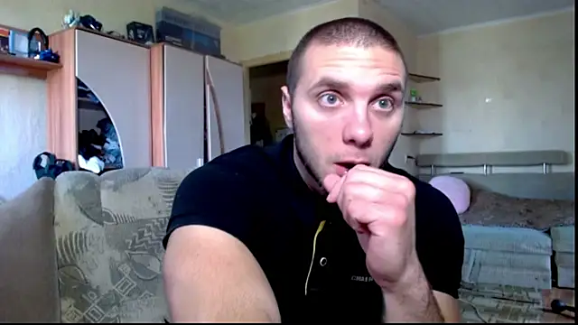 Snapshot of Jordan1Dior chatting on 07-12-26, 08:16 Jordan1Dior online show from 07-12-26, 08:16