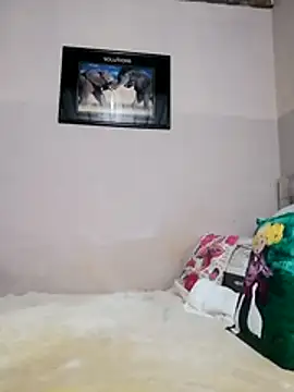 Snapshot of Yummyboomsbb chatting on 02-23-26, 09:28 Yummyboomsbb online show from 02-23-26, 09:28