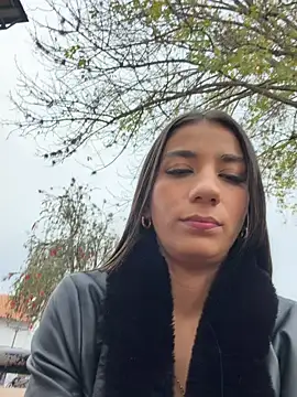 -juicy  online show from 02-22-26, 10:30