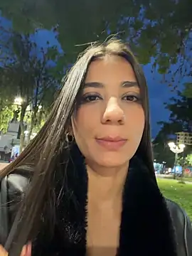 -juicy  online show from 04-12-26, 11:21