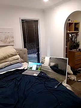 iamthepublickmasterbater online show from 10-31-25, 08:54