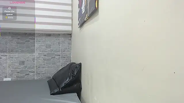 VioletLux online show from 11-26-25, 07:37