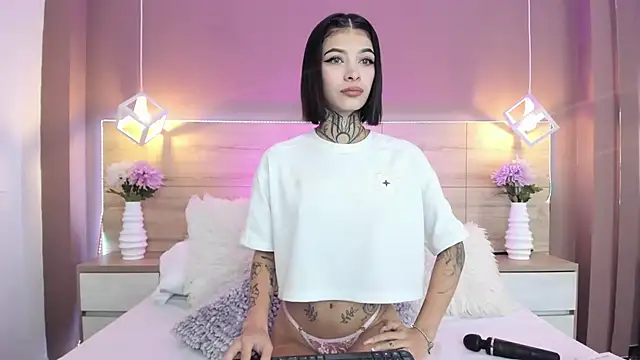 aa lunit online show from 10-20-25, 01:11