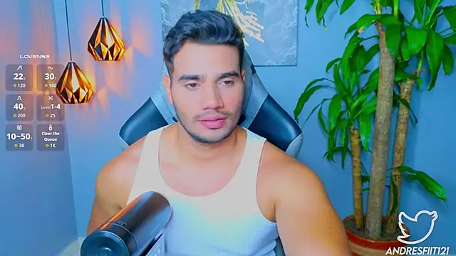 Snapshot of AndresR3 chatting on 09-15-25, 12:10 AndresR3 online show from 09-15-25, 12:10