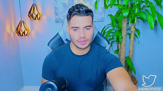 Snapshot of AndresR3 chatting on 09-26-25, 01:09 AndresR3 online show from 09-26-25, 01:09