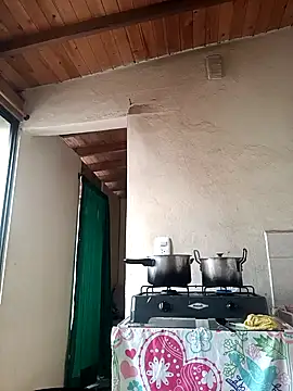 Akasha001 online show from 09-10-25, 01:22