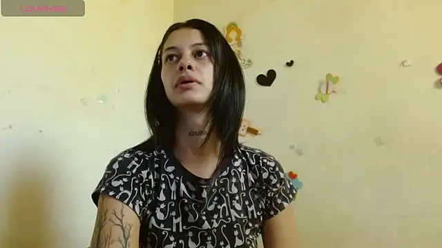 Akasha001 online show from 11-22-25, 02:16