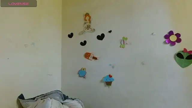 Akasha001 online show from 12-21-25, 03:52