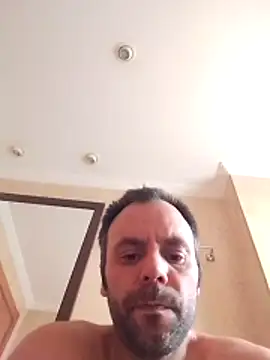 manchego85 online show from 10-22-25, 02:06