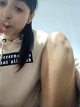 CandyFoxter  online show from 10-17-25, 06:43