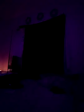 Snapshot of 1n0nlythroat chatting on 09-23-25, 06:05 1n0nlythroat online show from 09-23-25, 06:05