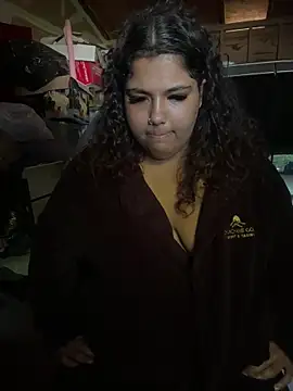 Snapshot of 1n0nlythroat chatting on 10-04-25, 04:38 1n0nlythroat online show from 10-04-25, 04:38