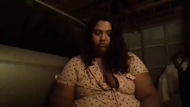 Snapshot of 1n0nlythroat chatting on 11-09-25, 11:19 1n0nlythroat online show from 11-09-25, 11:19