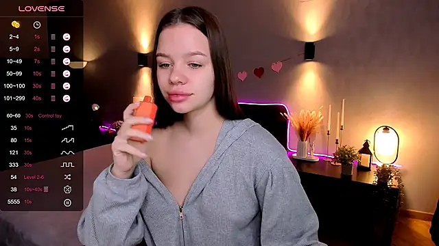 marydreams  online show from 11-15-25, 01:58