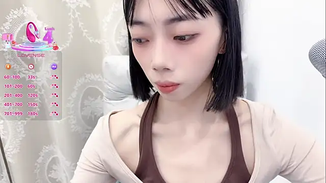 tuantuanle online show from 09-27-25, 03:50