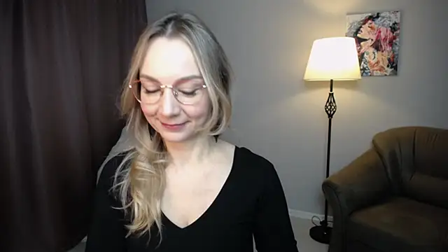 Ava Elior online show from 10-29-25, 10:06