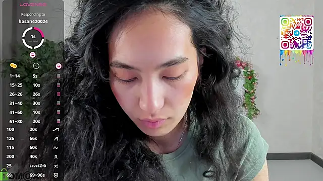 FlirtyAura online show from 02-26-26, 03:27