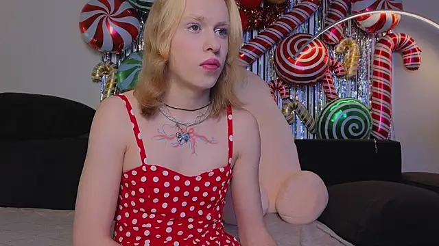 BarbieRichy online show from 12-19-25, 05:25