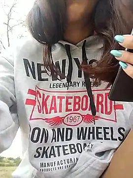 M4tute online show from 04-01-26, 07:44