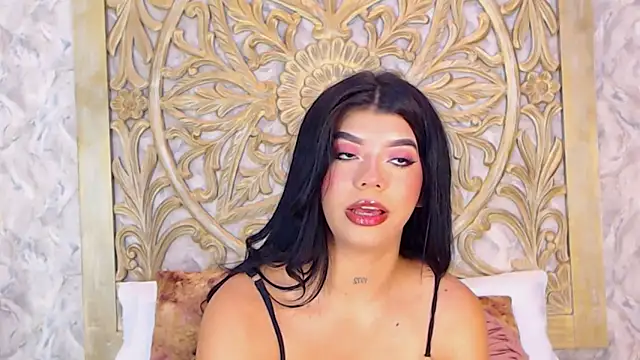 Snapshot of MelodyCarsson chatting on 11-12-25, 12:05 MelodyCarsson online show from 11-12-25, 12:05