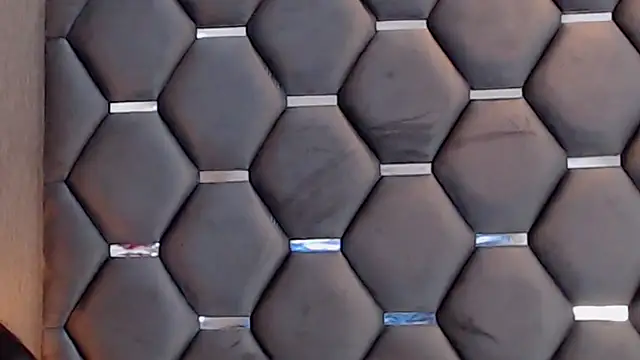 Snapshot of MelodyCarsson chatting on 12-01-25, 03:28 MelodyCarsson online show from 12-01-25, 03:28