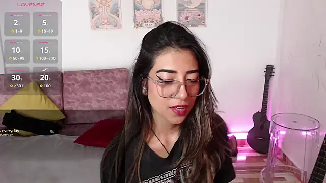 Susanahendrix online show from 01-12-26, 06:46