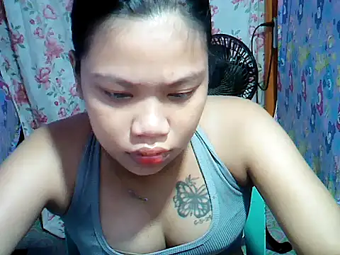 MorenaLovelyPinay24 online show from 11-30-25, 10:58