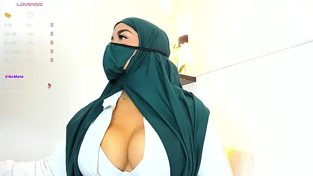 thaira aly online show from 11-15-25, 09:32