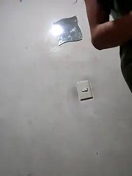 Snapshot of Megara_25 chatting on 12-01-25, 11:37 Megara 25 online show from 12-01-25, 11:37