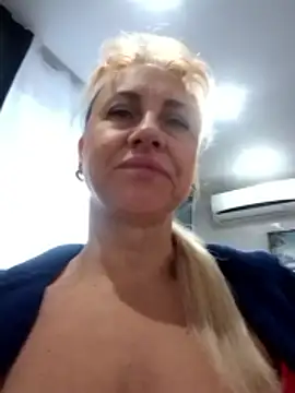 KissMiSveet online show from 02-04-26, 02:12