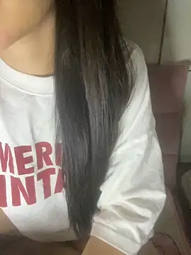 Snapshot of RubyBerry chatting on 09-10-25, 04:40 RubyBerry online show from 09-10-25, 04:40