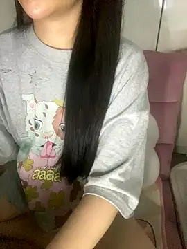 Snapshot of RubyBerry chatting on 09-15-25, 04:18 RubyBerry online show from 09-15-25, 04:18