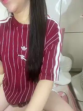 Snapshot of RubyBerry chatting on 10-09-25, 02:20 RubyBerry online show from 10-09-25, 02:20