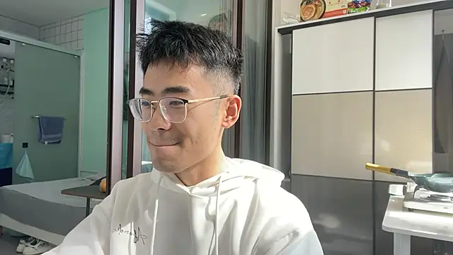 Snapshot of cily chatting on 11-12-25, 04:13 cily online show from 11-12-25, 04:13