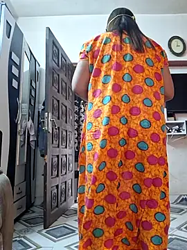 SIMIHOT online show from 02-25-26, 09:19