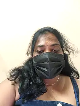 Snapshot of Tamil_Mithra chatting on 10-26-25, 05:41 Tamil Mithra online show from 10-26-25, 05:41