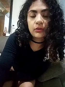 Snapshot of Camilla-23y chatting on 10-03-25, 02:52 Camilla-23y online show from 10-03-25, 02:52