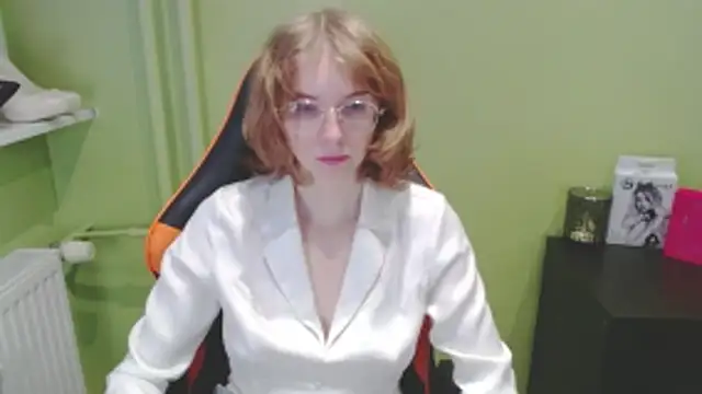 juicyPenny online show from 12-15-25, 07:45