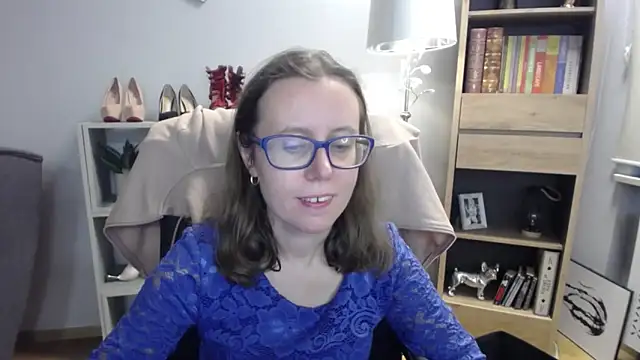 Snapshot of sweetxLizzy chatting on 10-29-25, 05:31 sweetxLizzy online show from 10-29-25, 05:31