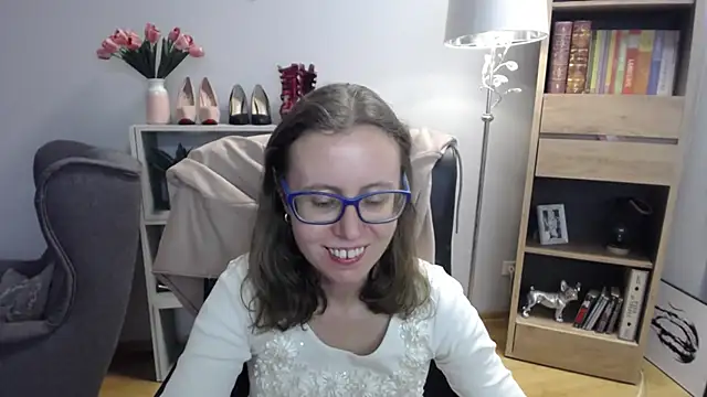 Snapshot of sweetxLizzy chatting on 11-19-25, 05:29 sweetxLizzy online show from 11-19-25, 05:29