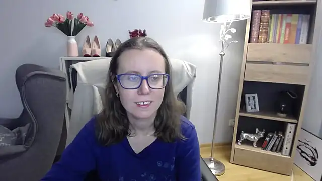 Snapshot of sweetxLizzy chatting on 11-21-25, 05:28 sweetxLizzy online show from 11-21-25, 05:28