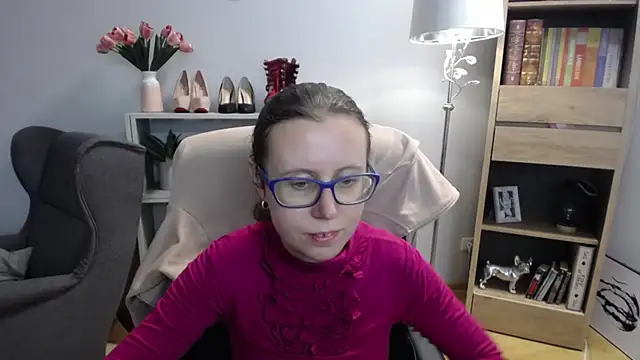 Snapshot of sweetxLizzy chatting on 11-27-25, 05:20 sweetxLizzy online show from 11-27-25, 05:20