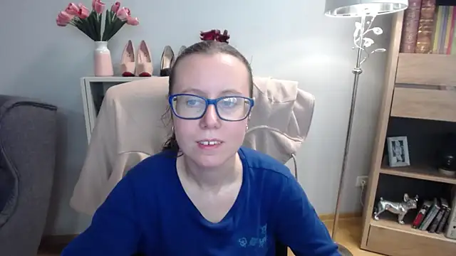 Snapshot of sweetxLizzy chatting on 12-02-25, 05:35 sweetxLizzy online show from 12-02-25, 05:35