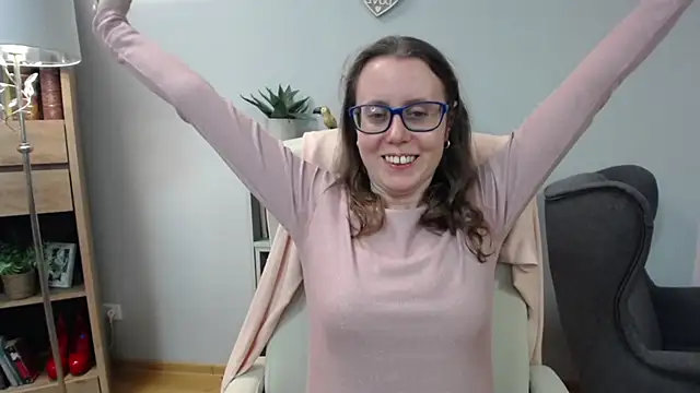 sweetxLizzy online show from 04-14-26, 04:40