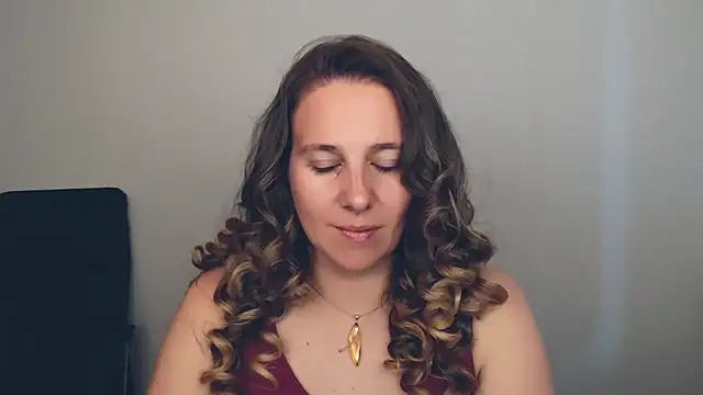 Darklure  online show from 09-23-25, 02:20