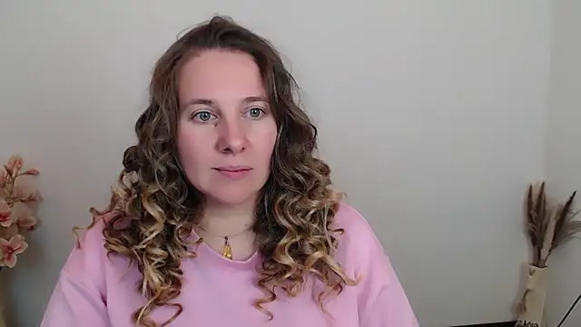 Darklure  online show from 10-07-25, 10:29