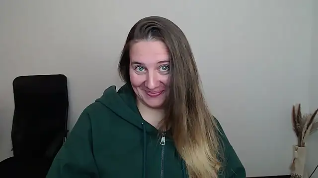 Darklure  online show from 10-17-25, 03:25