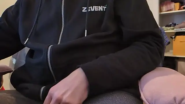 Snapshot of Jonpol74_ chatting on 02-23-26, 01:52 Jonpol74 online show from 02-23-26, 01:52