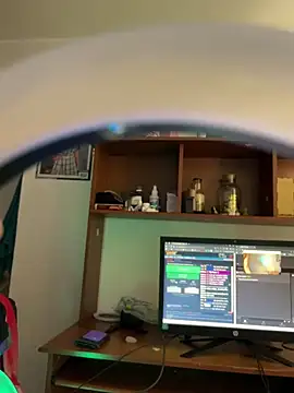 Niico Robiin  online show from 09-19-25, 11:16