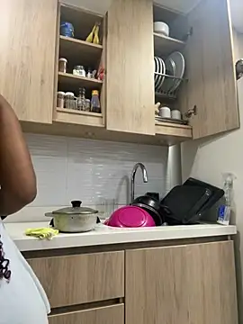  Zahara  online show from 11-08-25, 11:14